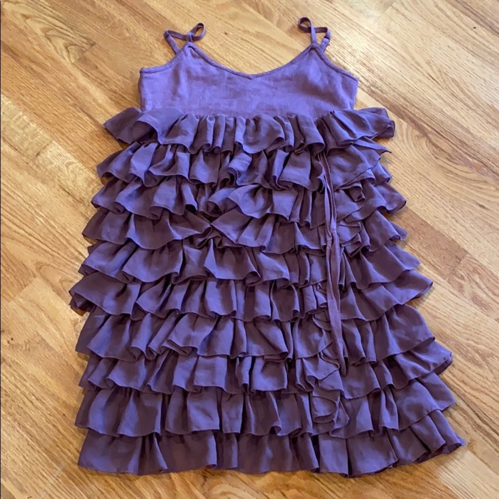 Ruffled sleeveless boutique dress